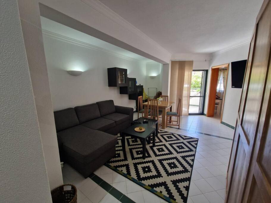 Apartment Charming Beachside Apartment- The Perfect Getaway! Albufeira