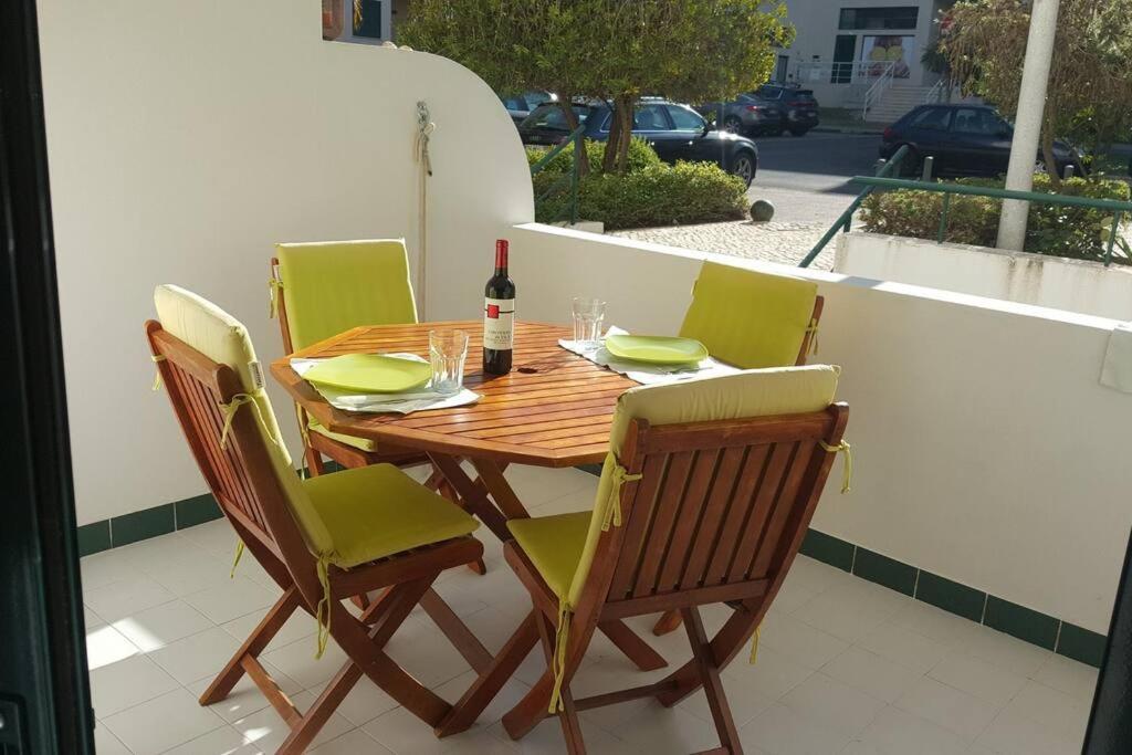 Charming Beachside Apartment- The Perfect Getaway! *