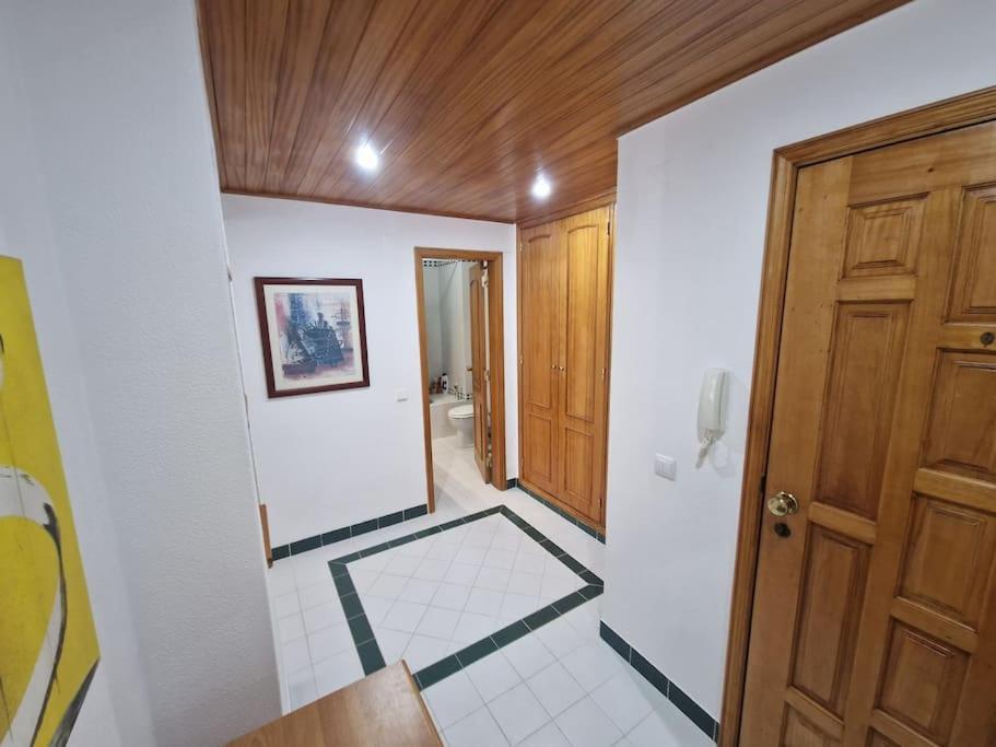 Apartment Charming Beachside Apartment- The Perfect Getaway! Albufeira
