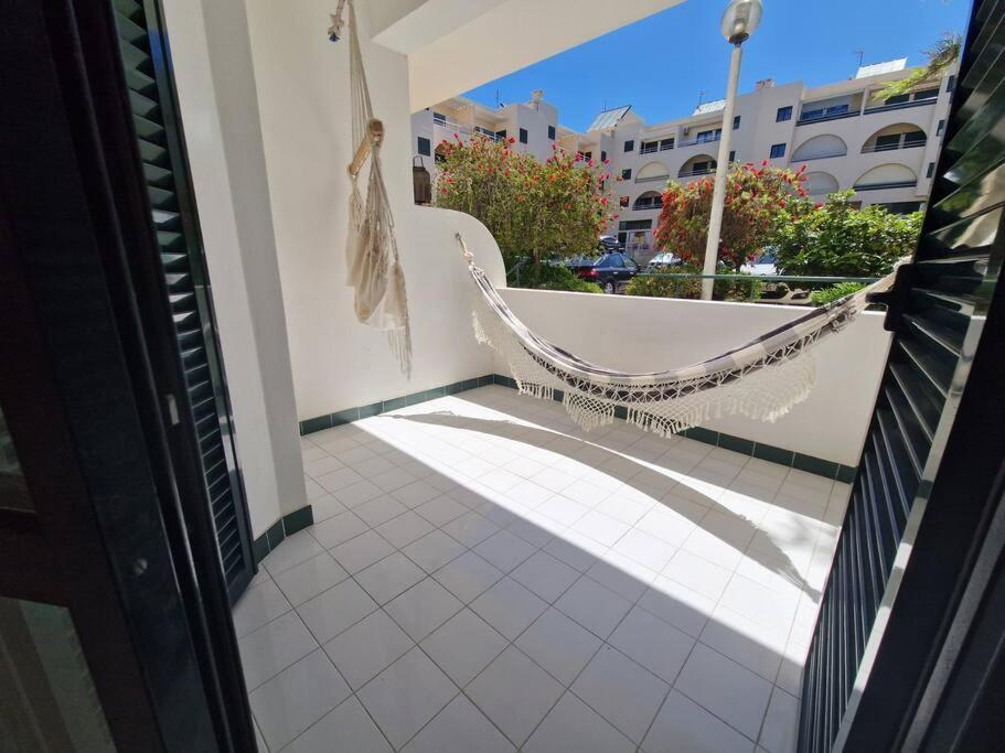 Charming Beachside Apartment- The Perfect Getaway! Apartment Albufeira