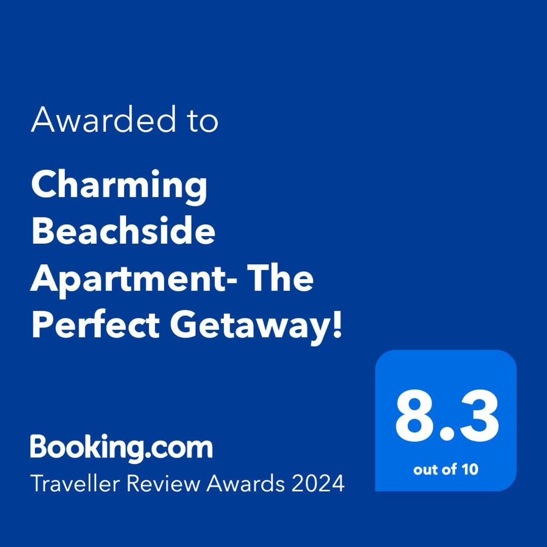 Apartment Charming Beachside Apartment- The Perfect Getaway! *